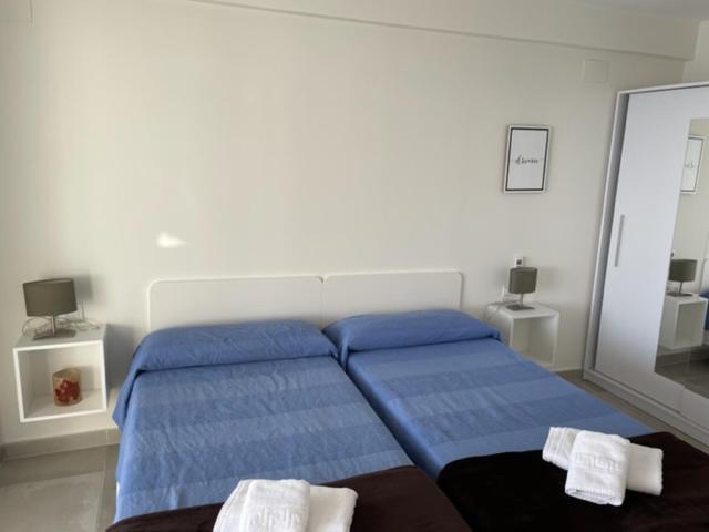 Precioso Apartamento A Estrenar En Primera Linea De Playa Benidorm Eksteriør bilde