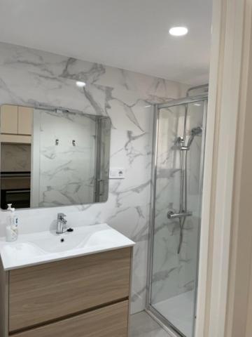 Precioso Apartamento A Estrenar En Primera Linea De Playa Benidorm Eksteriør bilde
