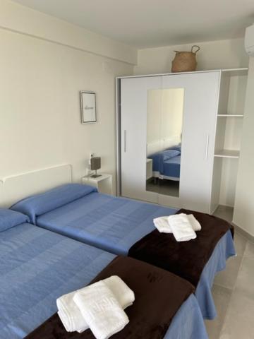 Precioso Apartamento A Estrenar En Primera Linea De Playa Benidorm Eksteriør bilde